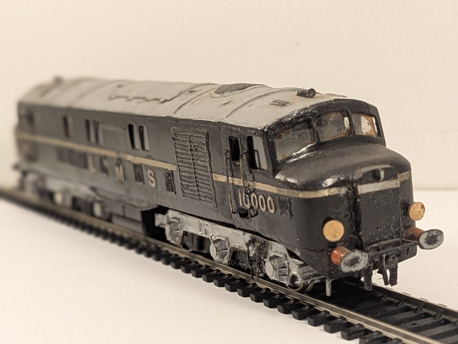 Kitbuilt KB894 OO Gauge Class D16 LMS 10000 Diesel Locomotive BR Black
