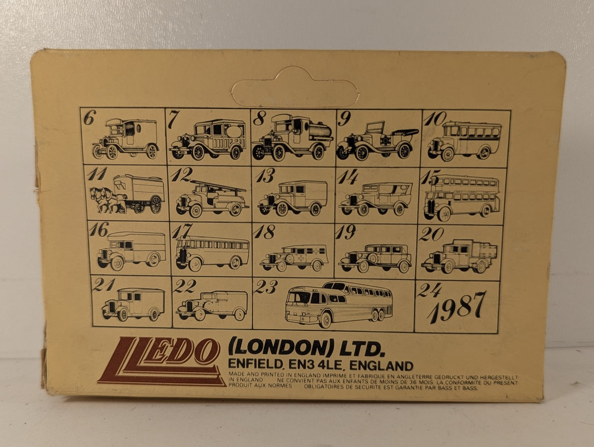 Lledo Dennis Fire Engine Die-cast Model Auxiliary Fire Service DG12