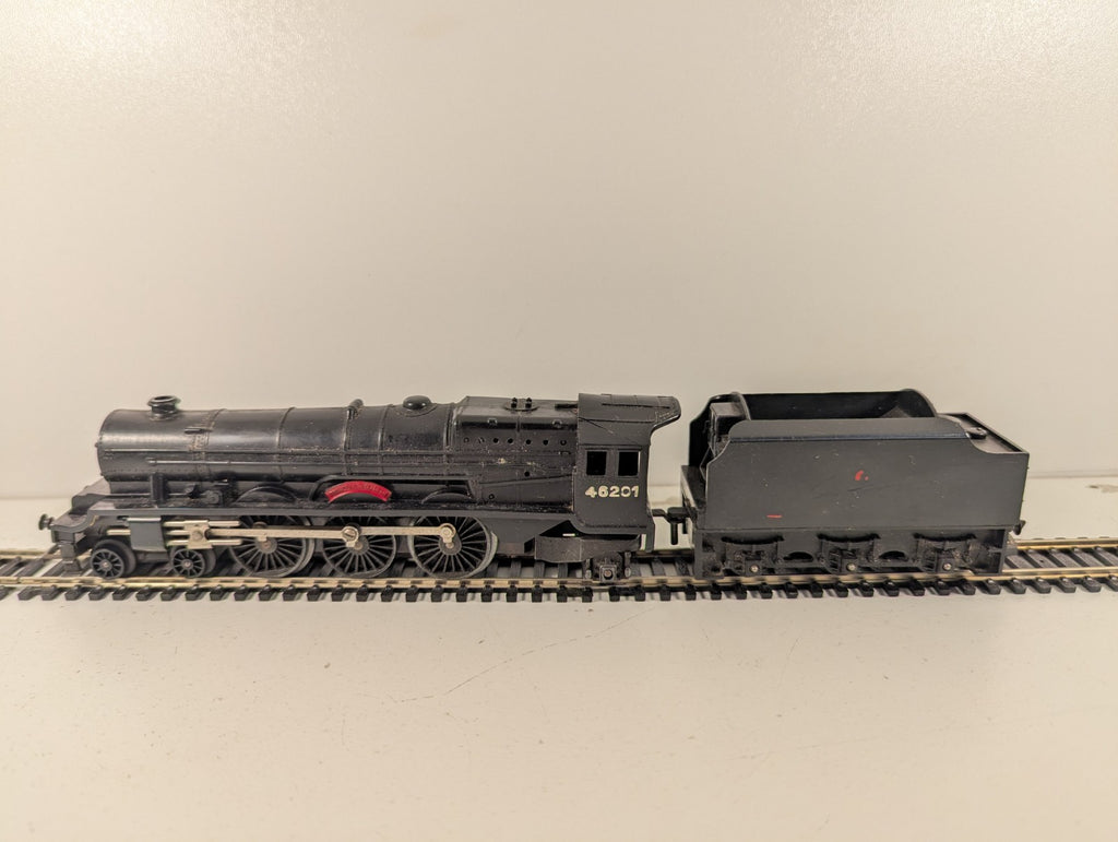 Tri-ang Hornby Princess Royal Class 4-6-2 “Princess Elizabeth” BR Unlined Black