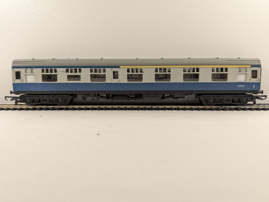 Tri-ang OO Gauge BR Mk1 Coach Passenger Coach M7071 / 15865