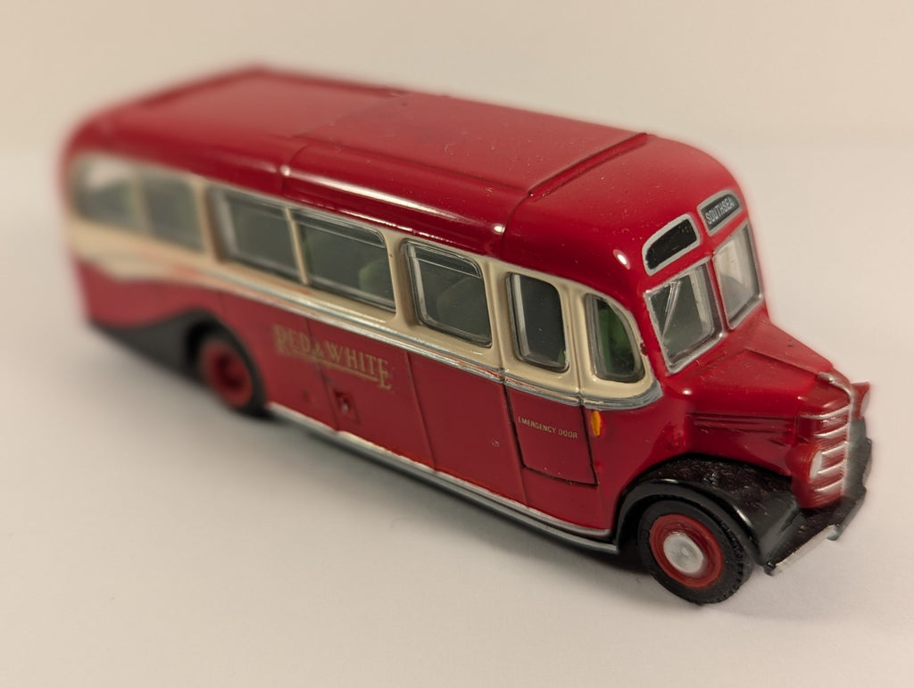 EFE 20108 Bedford OB Coach – South Midland “Red & White” Livery