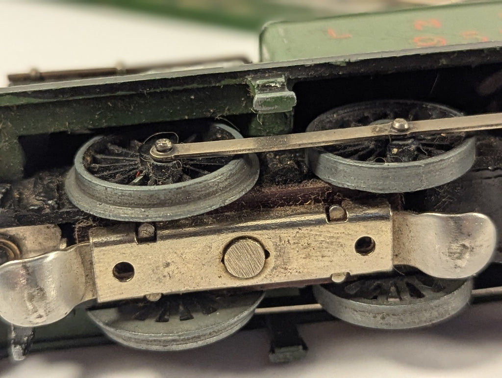Hornby Dublo EDL7 OO Gauge 3-Rail LNER 0-6-2T Locomotive 9596