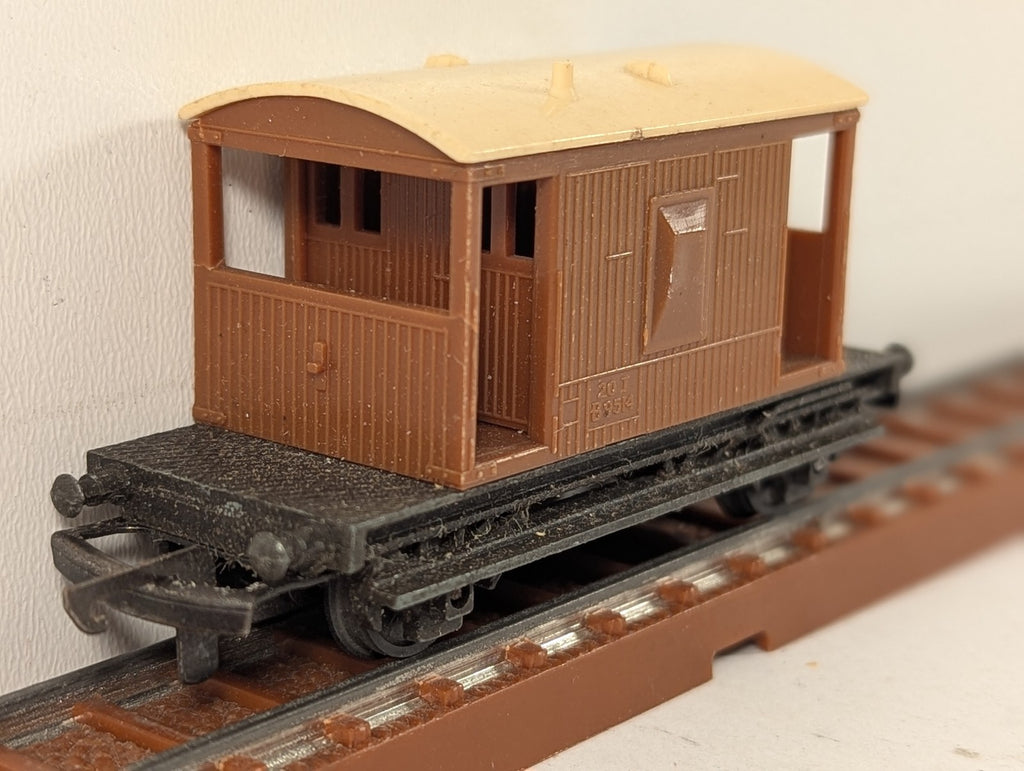 Tri-ang TT B.R. Brake Van B9514 BR Brown T.72