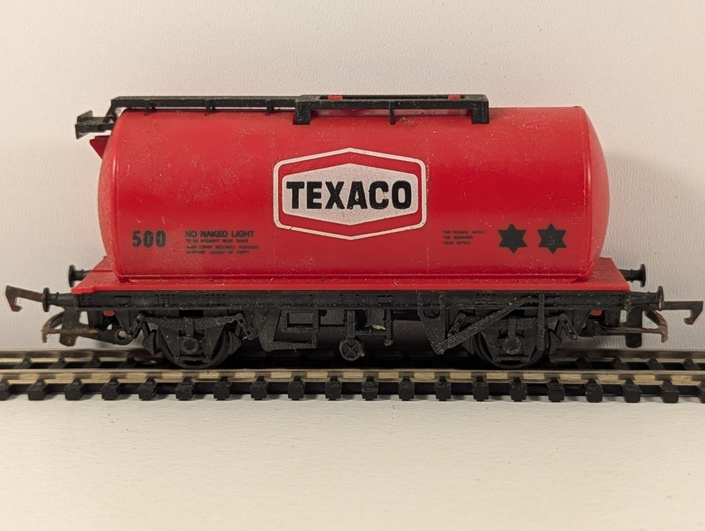 Hornby R231 OO Gauge Texaco Tank Wagon