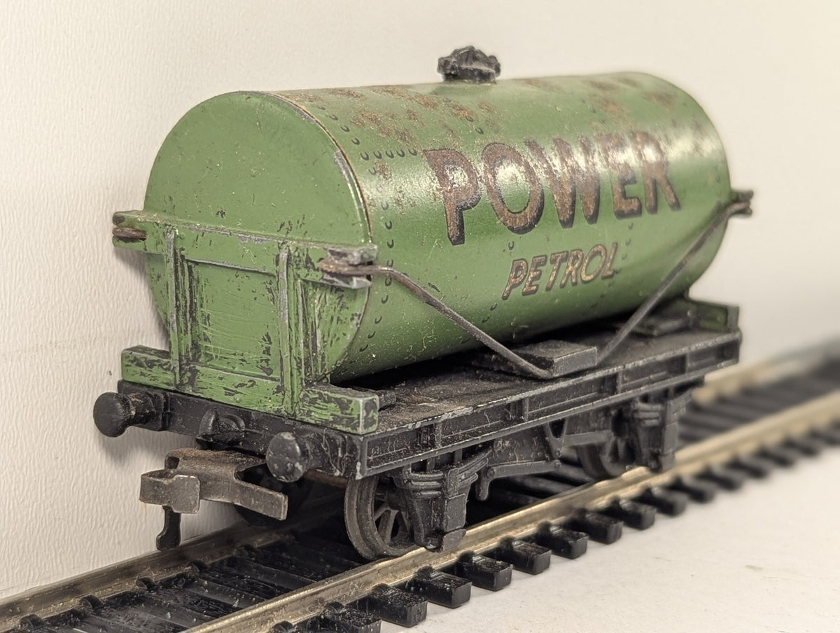 Hornby Dublo OO Gauge Power Petrol Tank Wagon Goods Wagon Power Petrol Green D1