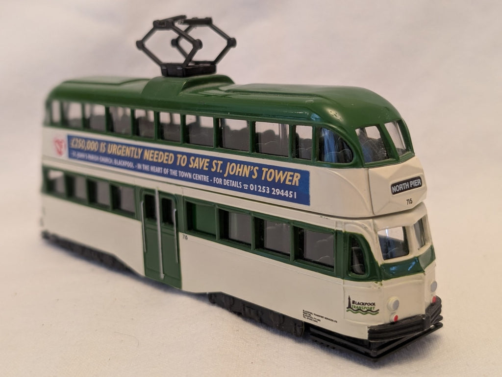 Corgi 1:76 Blackpool Balloon Tram 715