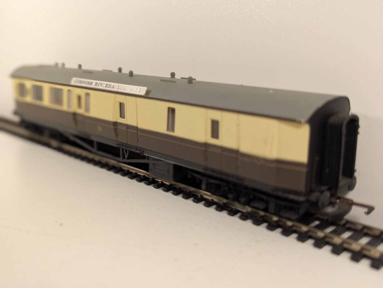 Airfix 54209 OO Gauge GWR Centenary Brake 3rd Coach