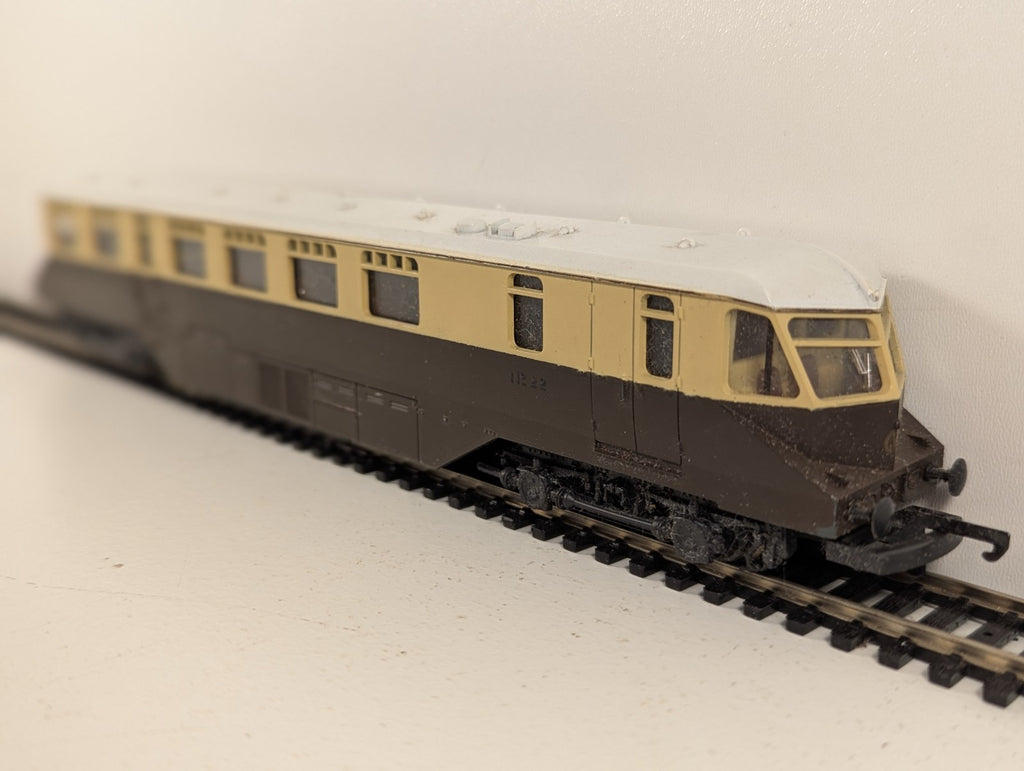 Lima 205132 GWR Diesel Railcar No.22 Chocolate & Cream