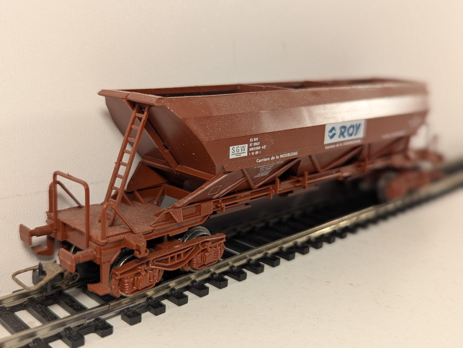 Jouef HO Gauge Wagon Trémie Roy Goods Wagon 690 0 009-6 SGW Brown