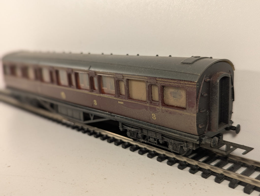 Hornby Railways R.936 LMS First & Third Composite Coach - Boxed (Wrong box)