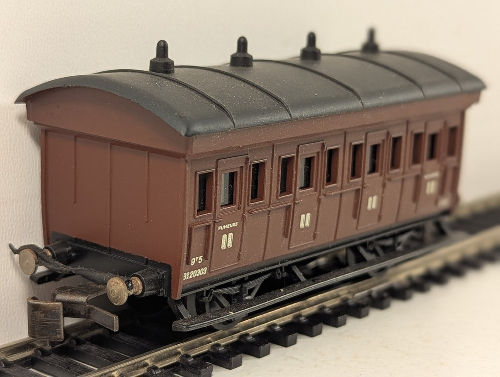 Jouef HO Gauge ETAT 2nd Class 2-Axle Coach Passenger Coach B² 20303 ETAT Brown