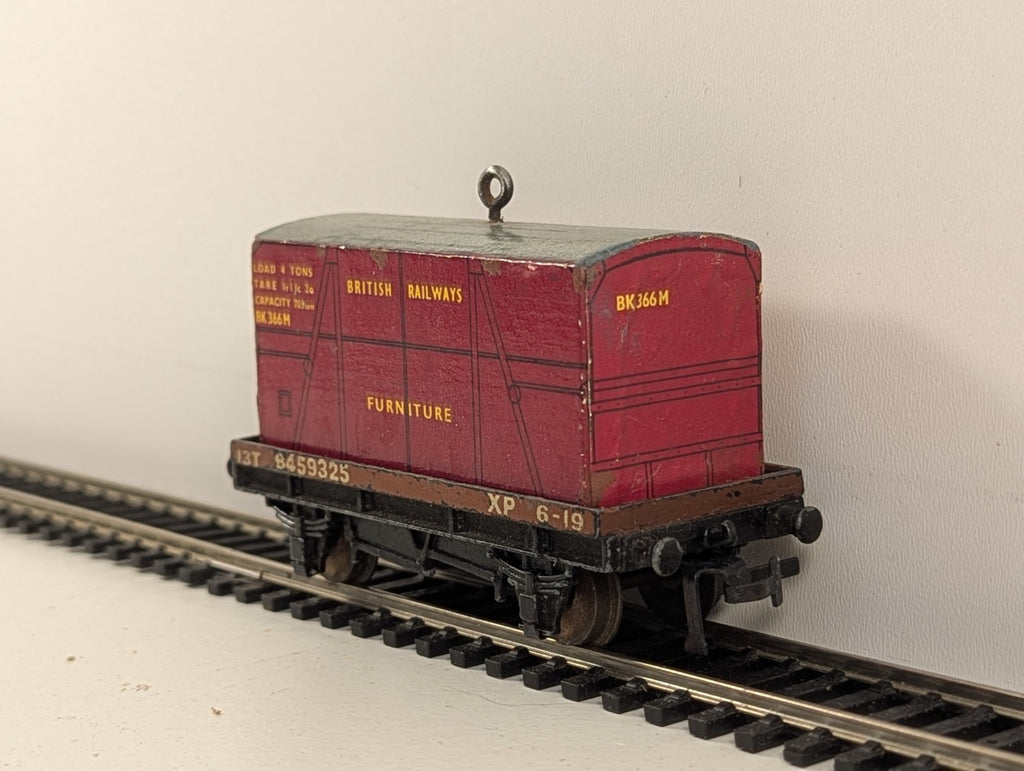 Hornby Dublo 32087 OOGauge Low-Sided Wagon D.1with BR FurnitureContainer - boxed