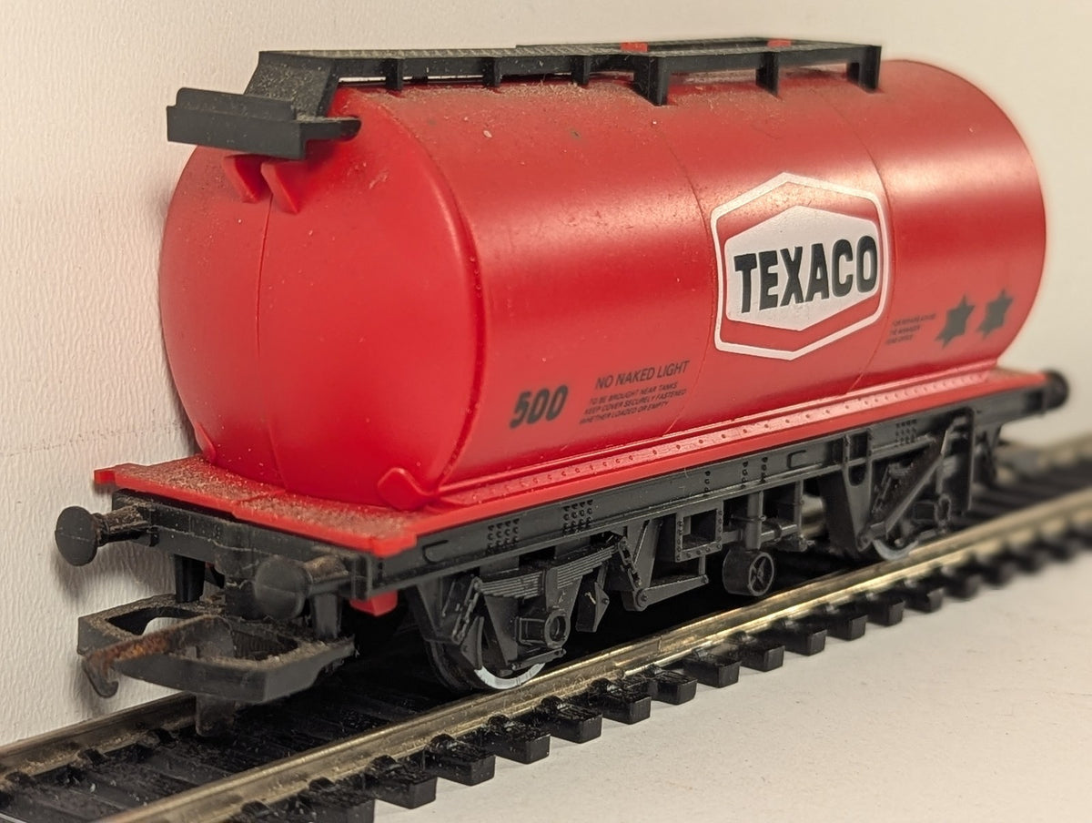 Hornby OO Gauge Texaco Tank Wagon 500 Texaco Red R234