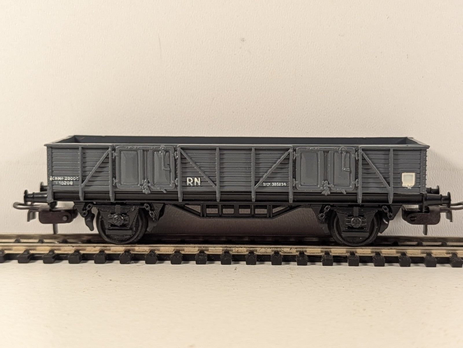 Electrotren HO Gauge RN 2-Axle Open Wagon Goods Wagon XPV 385234 Grey