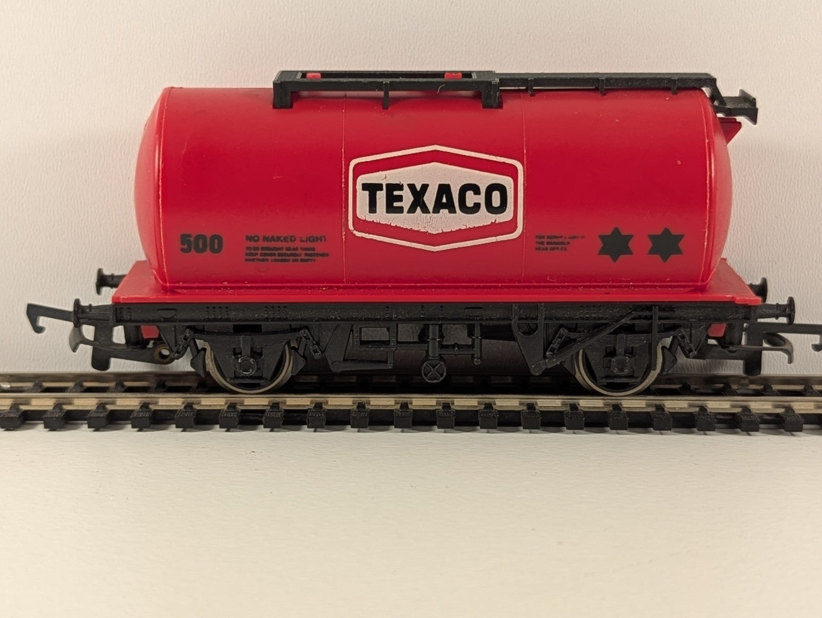 Hornby R231 OO Gauge Texaco Tank Wagon (Missing Sticker)