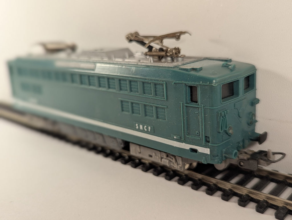 Lima HO Gauge SNCF Class BB 17000 Electric Locomotive BB 17009 SNCF Green