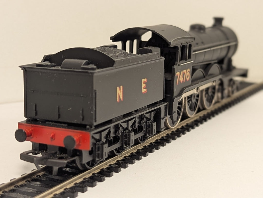 Hornby R150 LNER B12 Class Steam Locomotive OO Gauge - Boxed