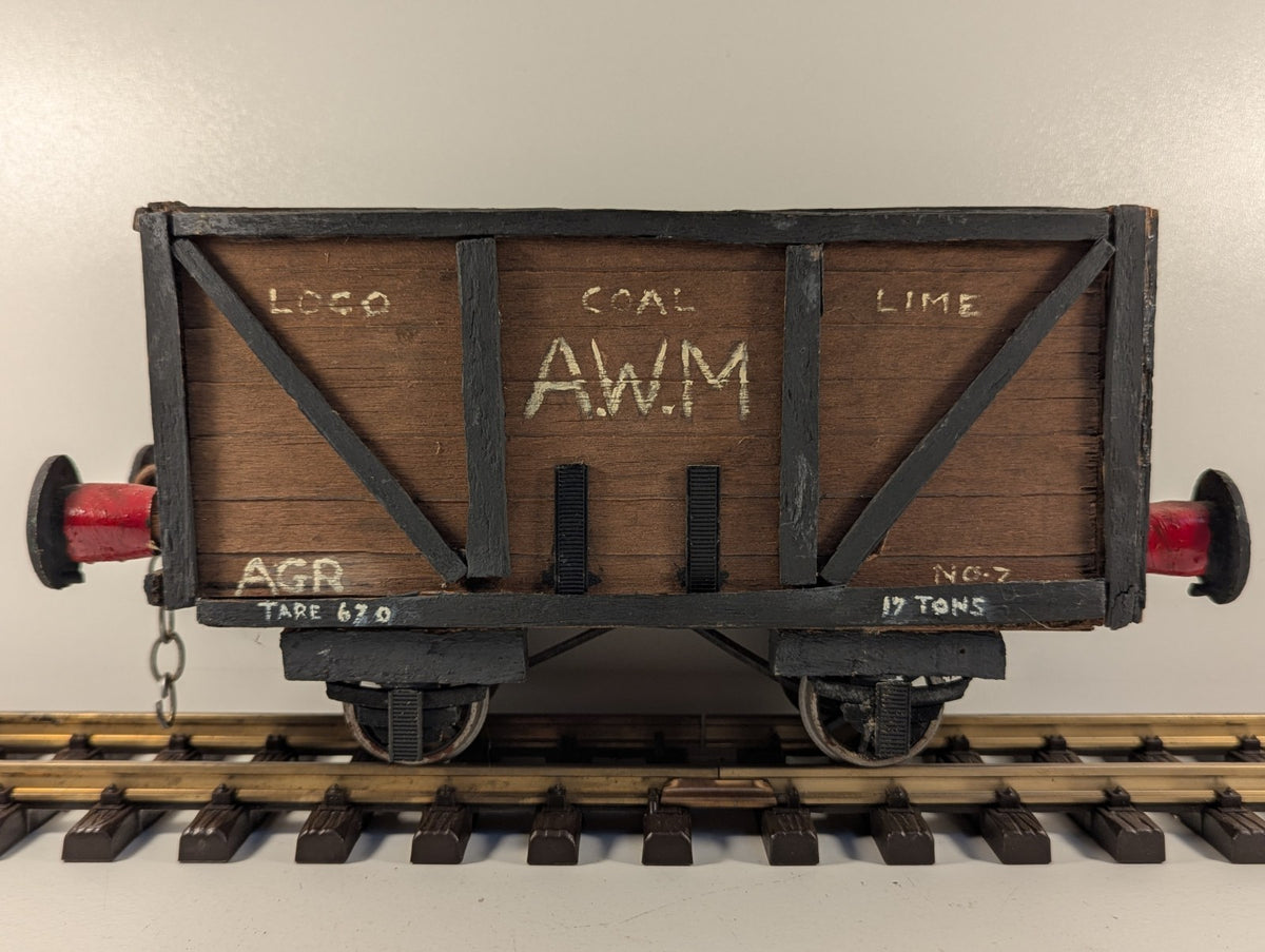 G Gauge Custom 17 Ton 7 Plank Wagon