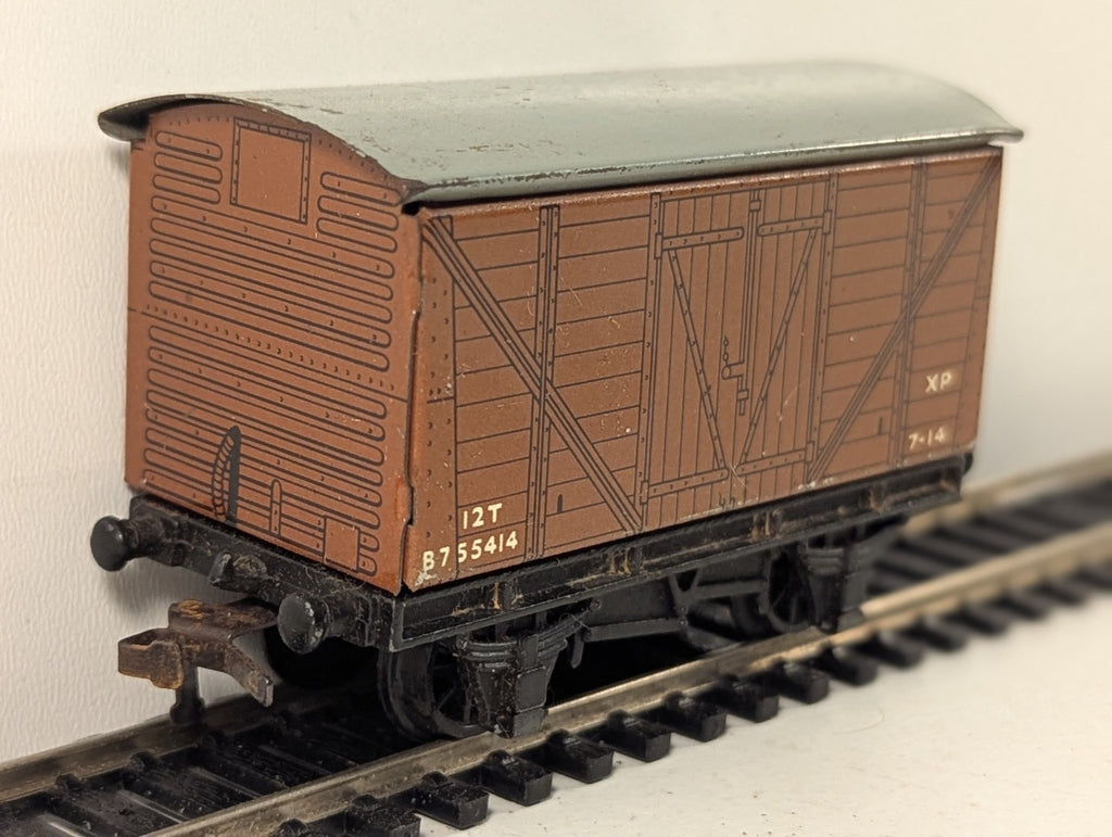 Hornby Dublo BR 12 Ton Goods Wagon B755414 Bauxite Brown OO Gauge
