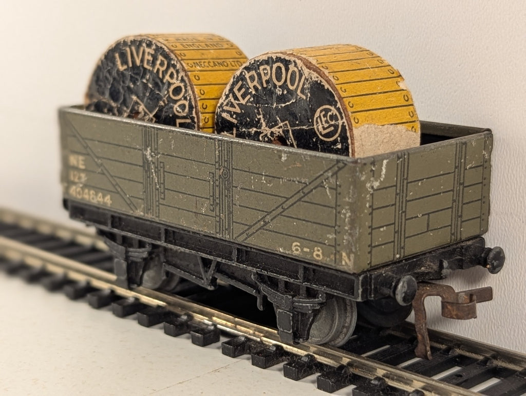 Hornby Dublo OO Gauge D1 NE 5-Plank Open Wagon with Liverpool Cable