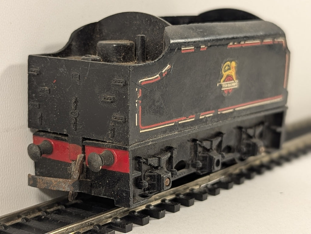Tri-ang OO Gauge Princess Class Tender Steam Locomotive Tender BR Black R30