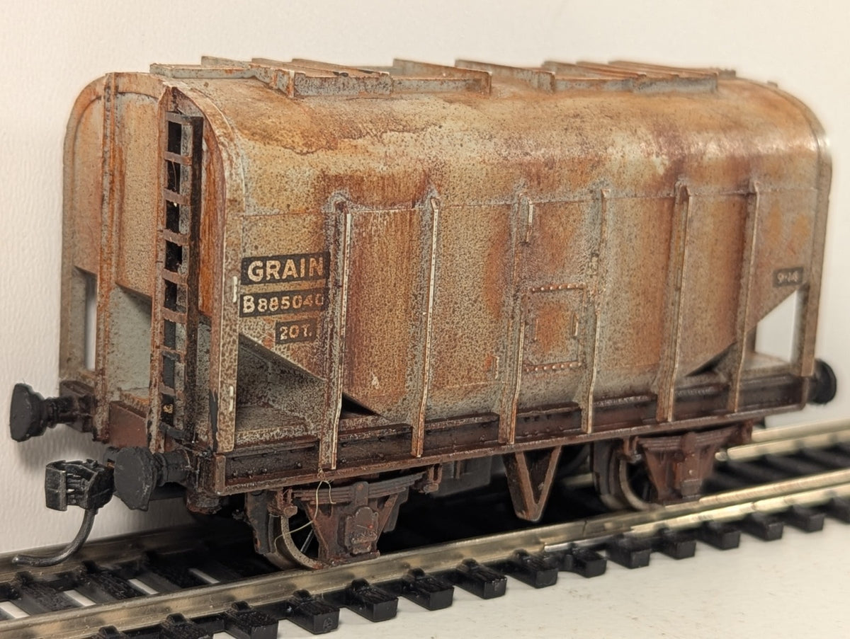 Wrenn Railways W5020 Bulk Grain Wagon “Kelloggs”