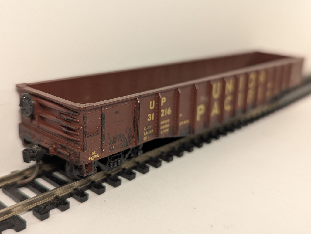 Athearn HO Gauge 40ft Gondola 31216 Union Pacific 5012