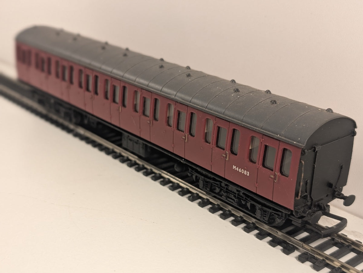 Bachmann Branchline 34-601 57ft BR Mk1 Suburban Coach in BR Crimson