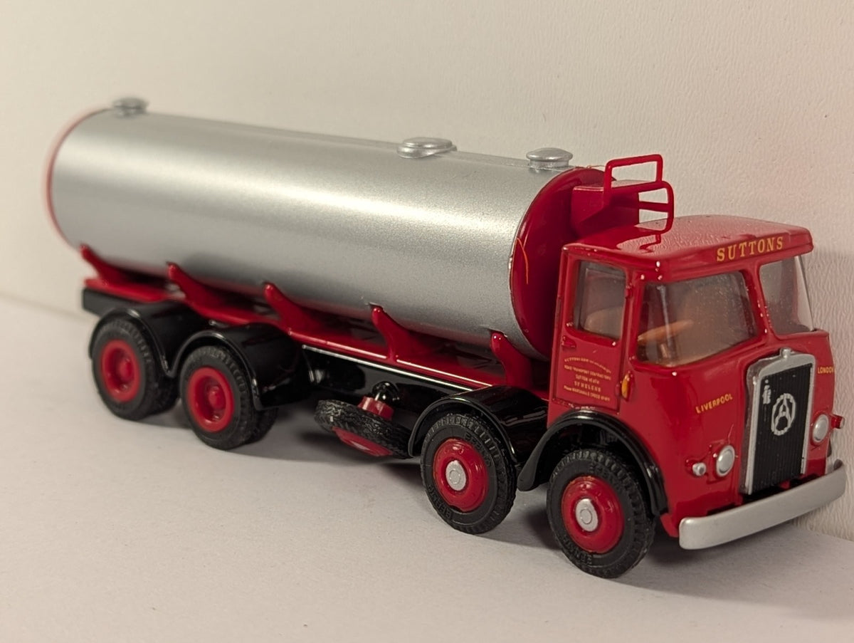 EFE Atkinson 8-Wheel Tanker – Suttons Livery – 1:76 Scale