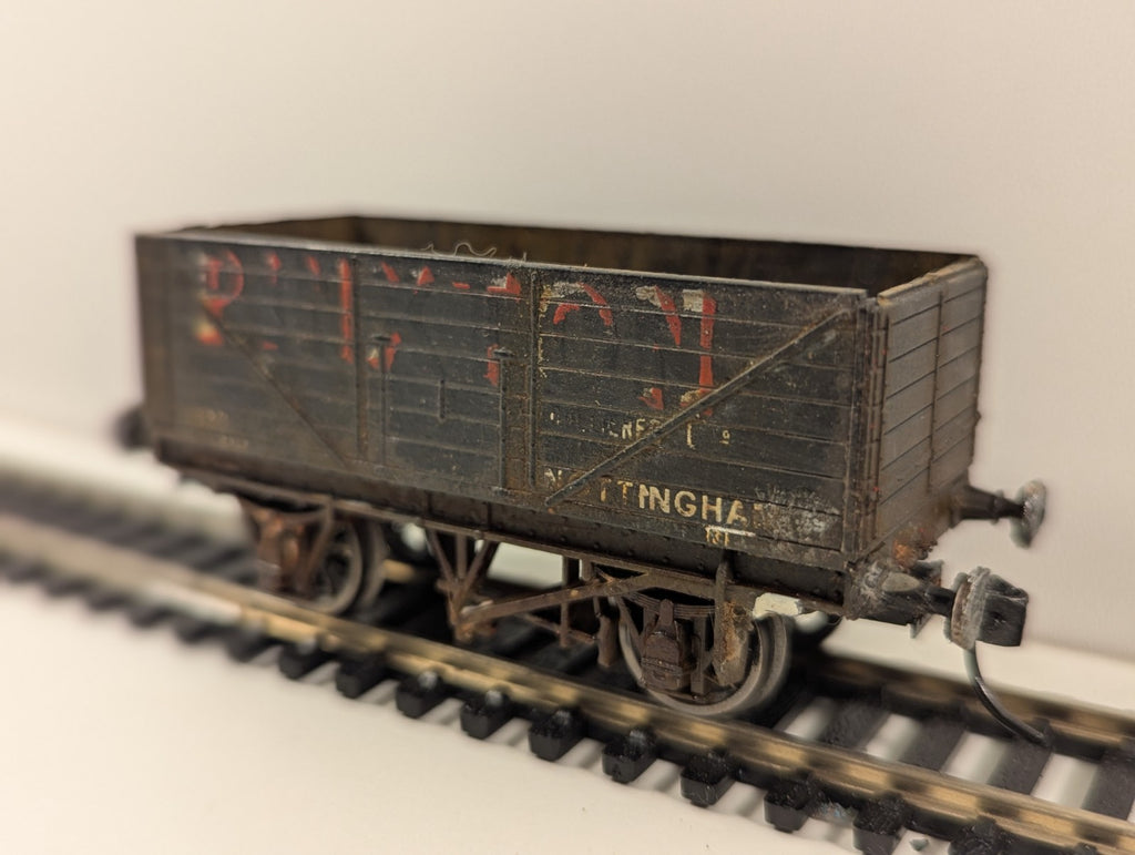Lima L305633 12-Ton 7-Plank Open Wagon – “Pinxton Collieries” No. 930