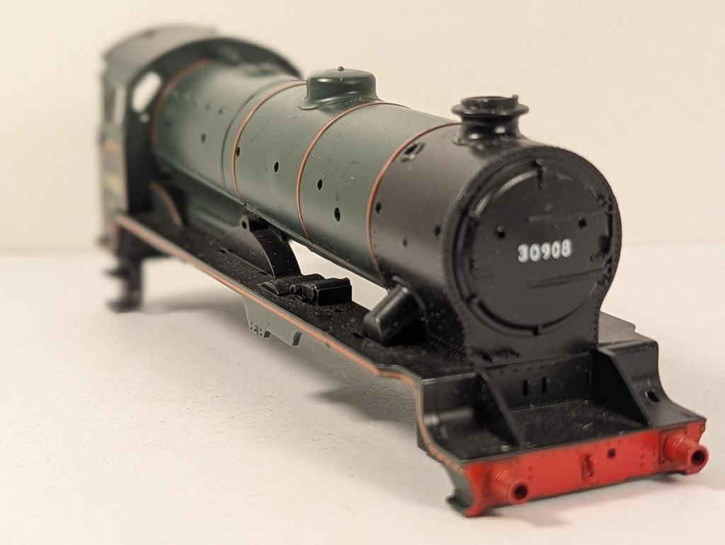 Hornby R317 OO Gauge Schools class  30908  BR Green Body Shell – Incomplete