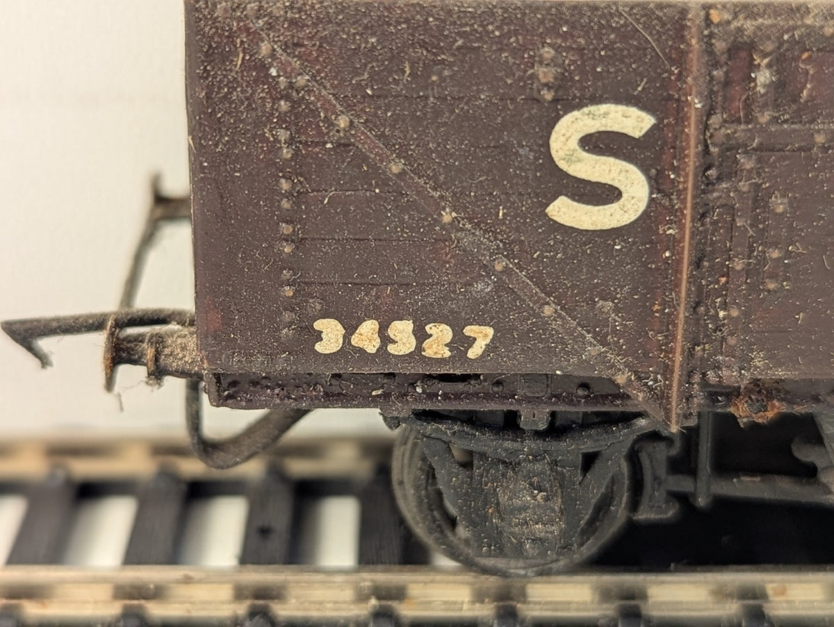 Kit Built OO Gauge SR 12 Ton Open Wagon 34327 SR Brown