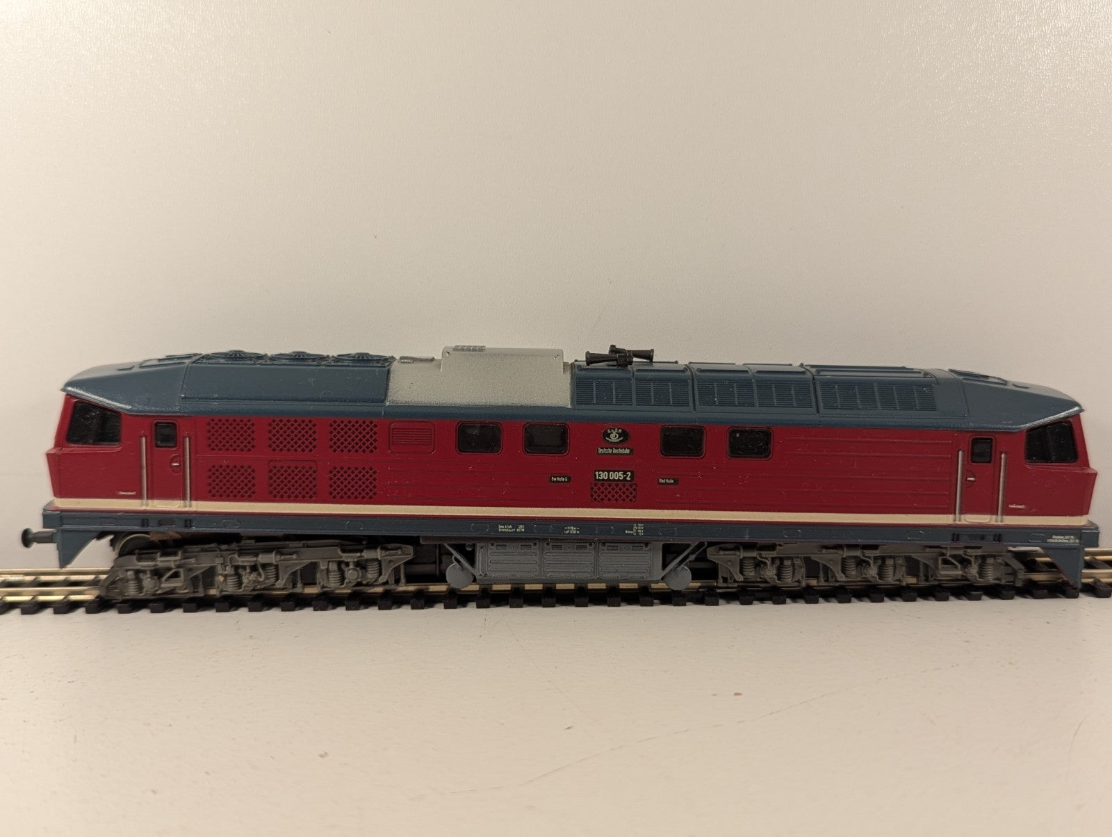 Piko BR130 DR Class 130 Diesel Locomotive - Spares/Repairs