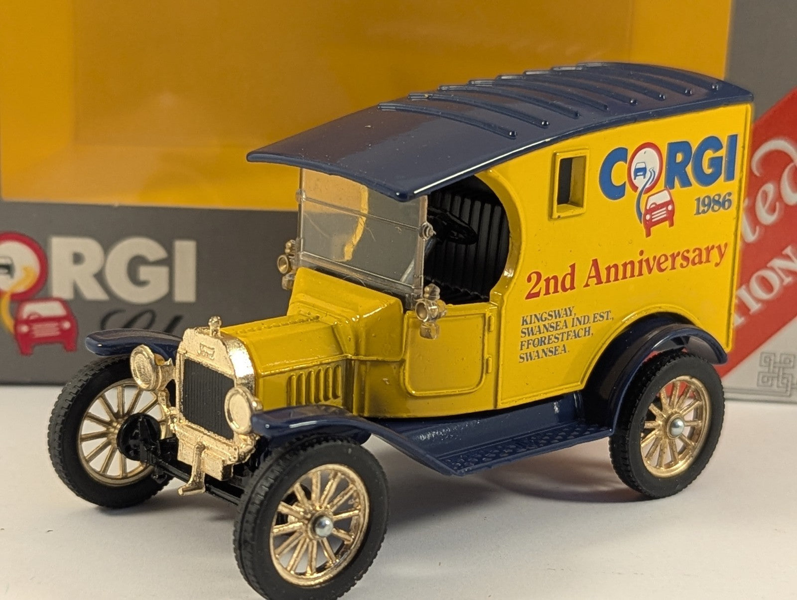 Corgi Classics 874 Ford Model T Van Corgi 2nd Anniversary