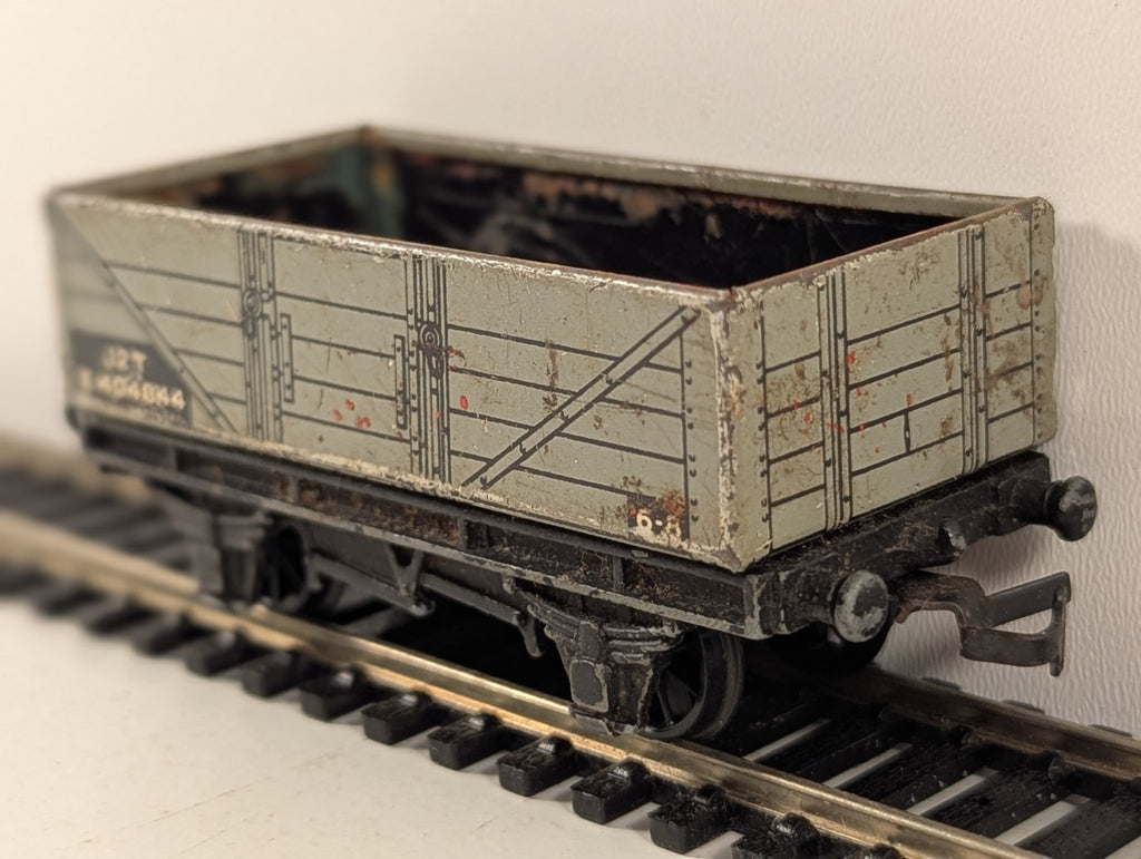 Hornby Dublo 32075 BR 12 Ton 5 Plank Open Wagon OO Gauge - Damaged Decals