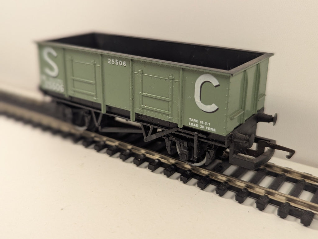 Hornby R730 OO Gauge S.C.255.06 Large Mineral Wagon