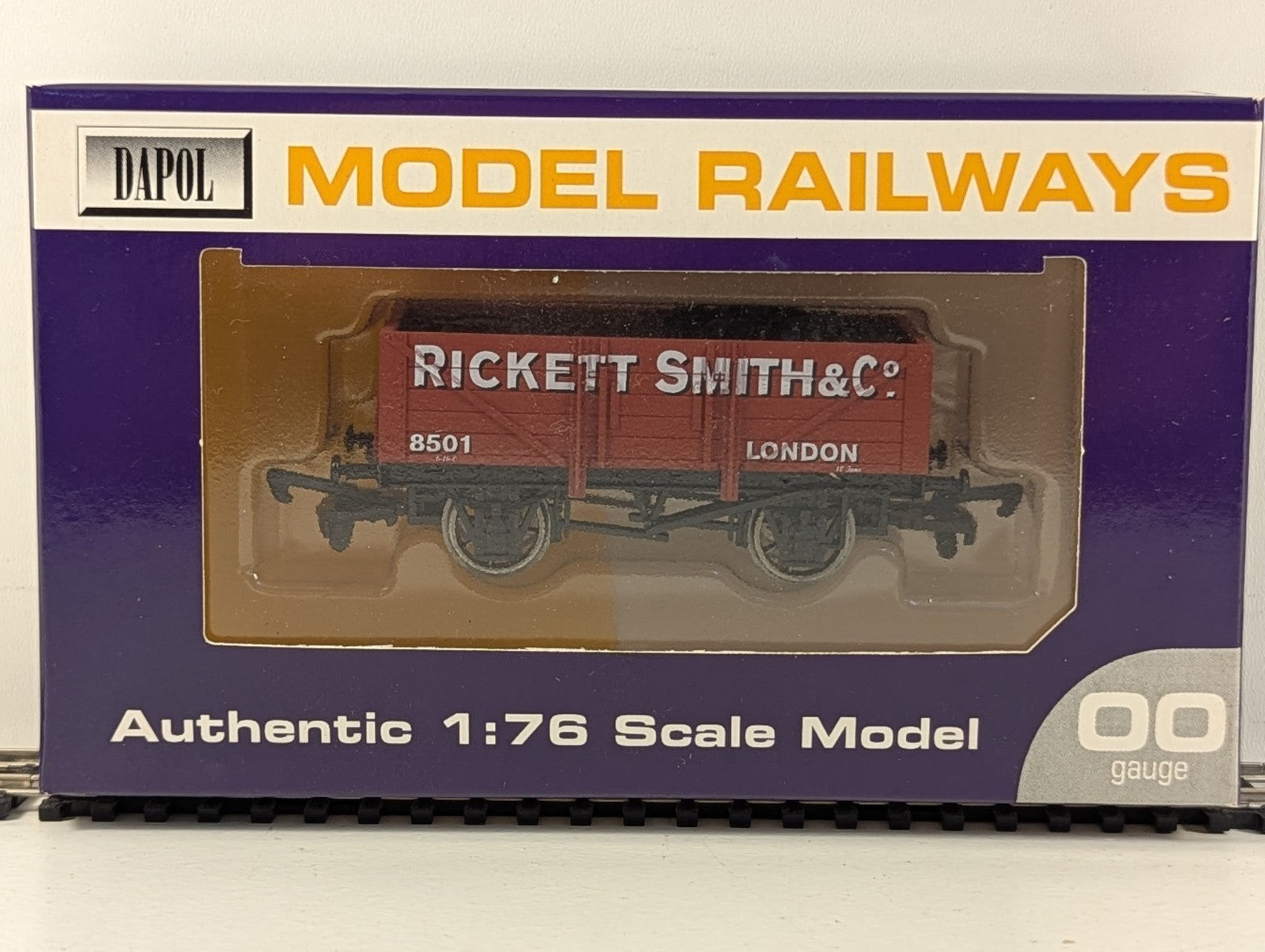 Dapol OO Gauge Rickett Smith & Co 5 Plank Wagon - Boxed