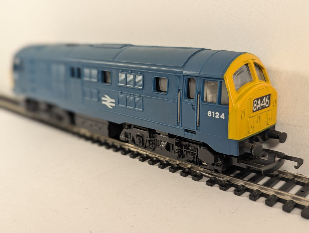 Hornby OO Gauge Class 29 Locomotive 6124 BR Blue R084