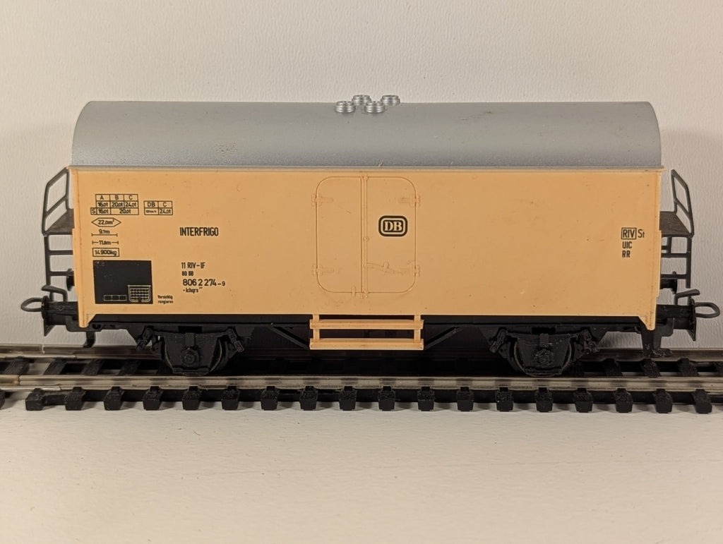 Märklin HO 4415 Interfrigo Refrigerator Car – DB