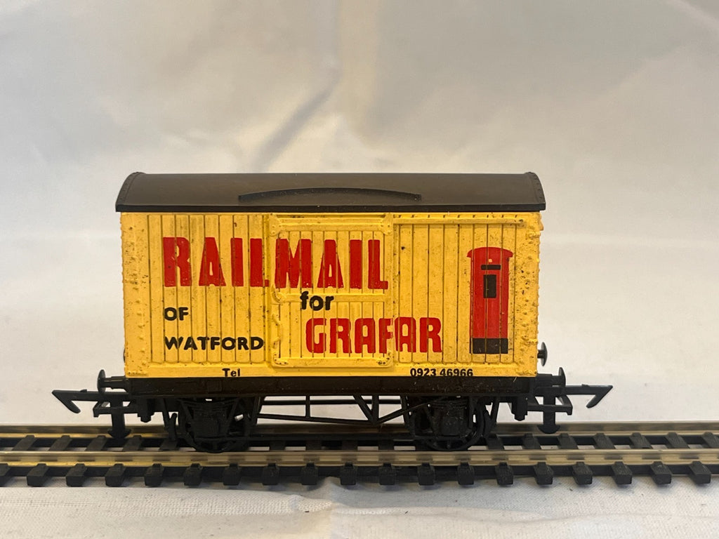 Graham Farish OO Gauge Railmail for Grafar Vent Van