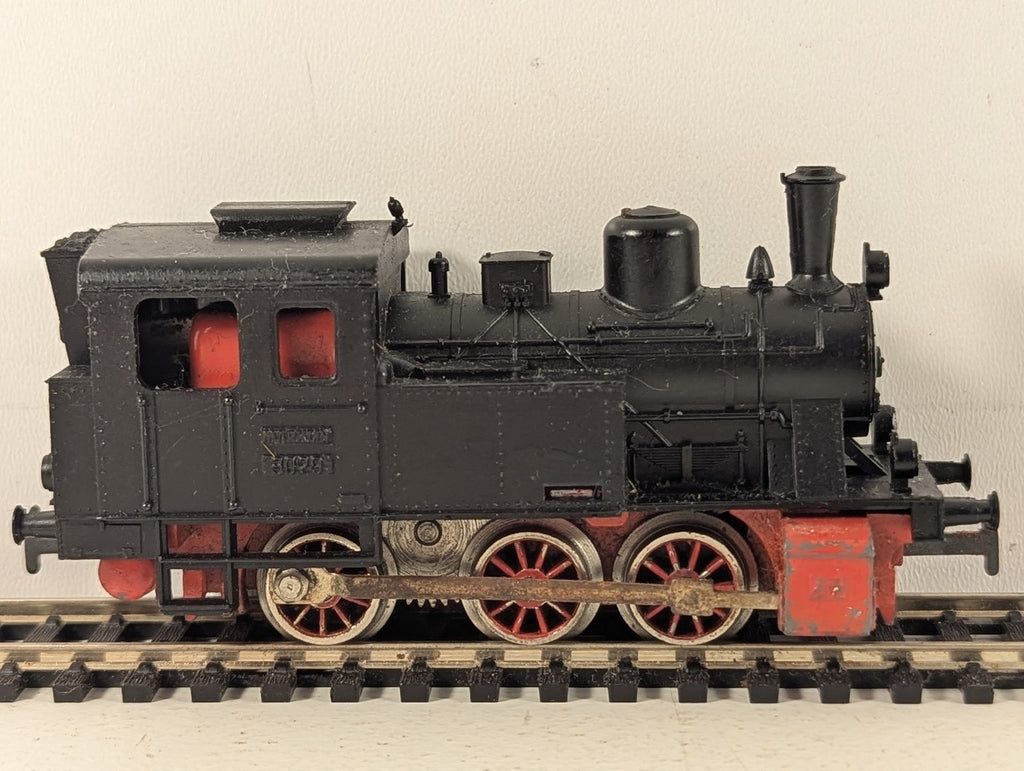 Märklin HO Gauge Class 89 0-6-0 Tank Locomotive Steam Locomotive 3029 DB Black