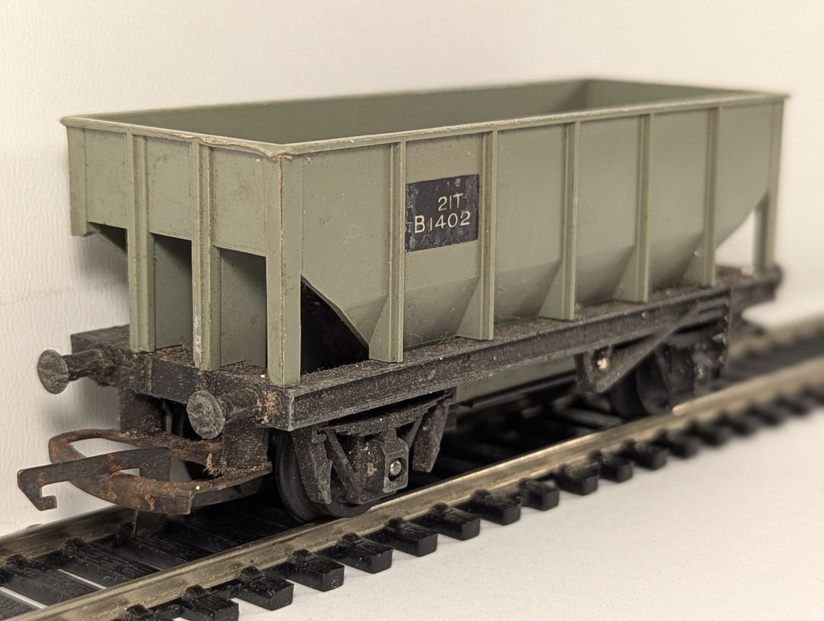 Tri-ang OO Gauge 21 Ton Hopper Wagon B1402 BR Grey R214