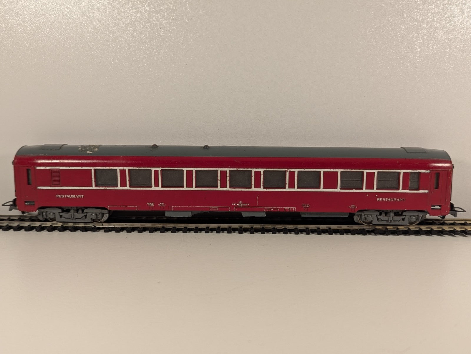 Jouef HO Gauge SNCF DEV Type Restaurant Car