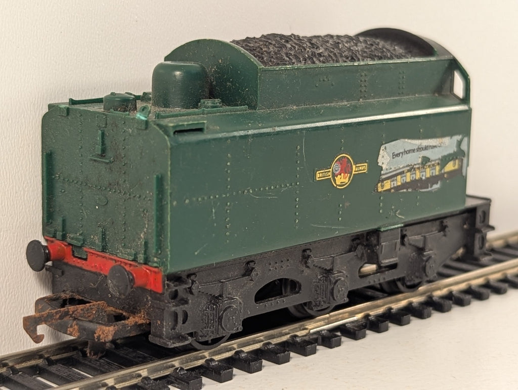 Hornby Tri-ang OO Gauge Britannia Tender BR Green - Spares/Repairs