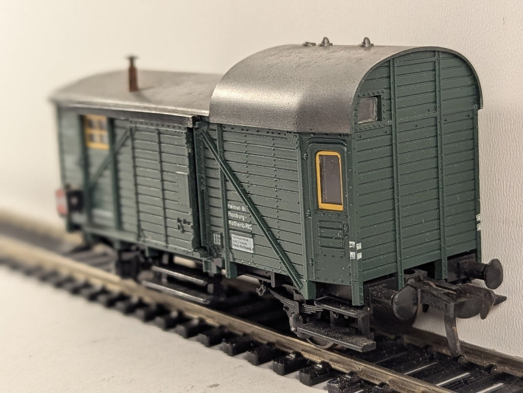 Fleischmann HO Gauge DB Pwg Goods Train Baggage Van 124 206 DB Green 5301