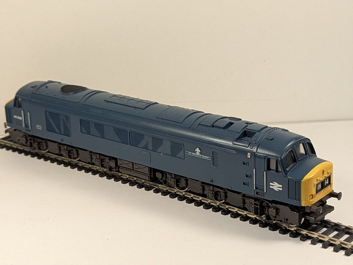 Mainline OO Gauge Class 45 'The Manchester Regiment' Diesel Locomotive 45039