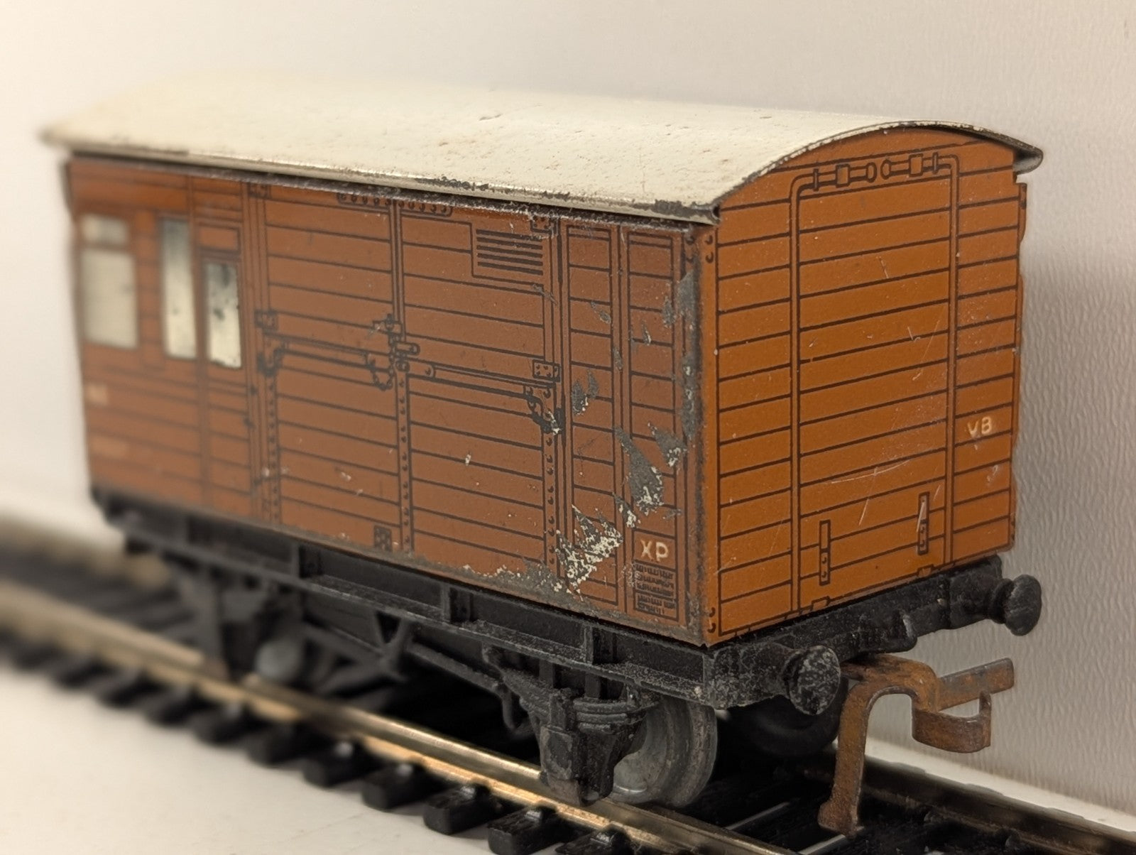 Hornby Dublo BR Brown Horse Box OO Gauge