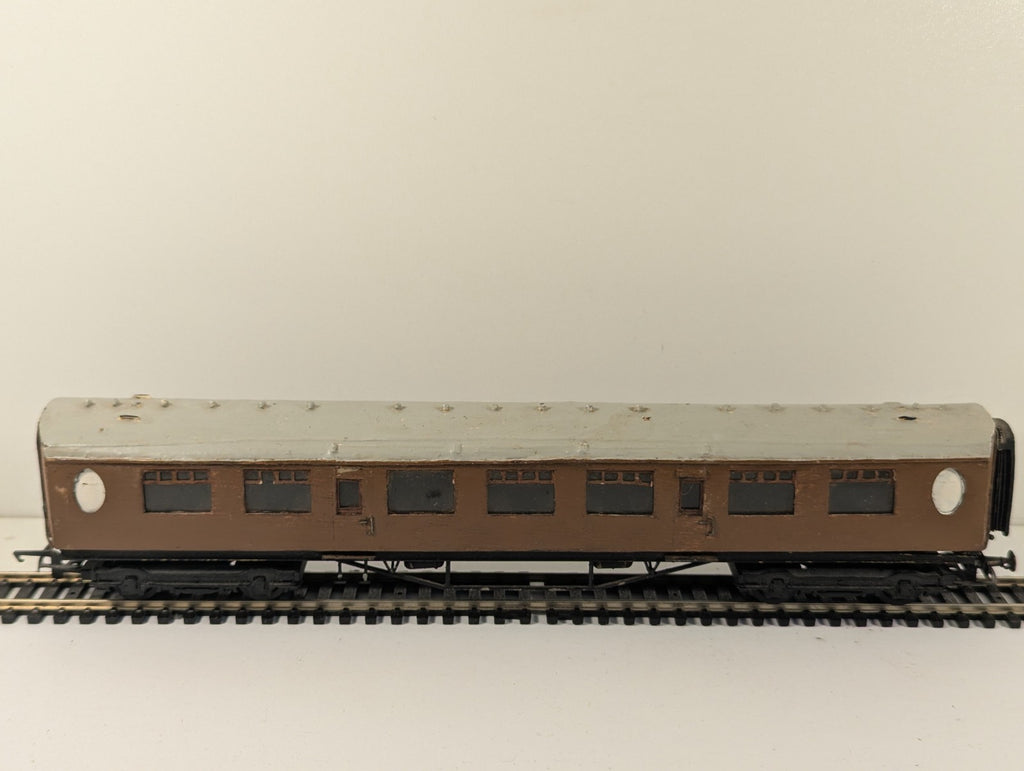 Kitbuilt OO Gauge LNER Teak Brake Coach