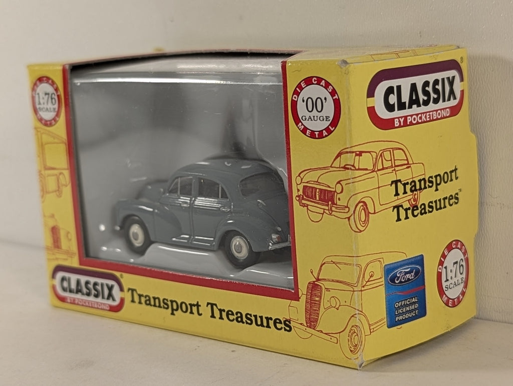 Classix 1:76 Scale / OO Gauge Morris Minor 4-Door Saloon Road Vehicle Grey