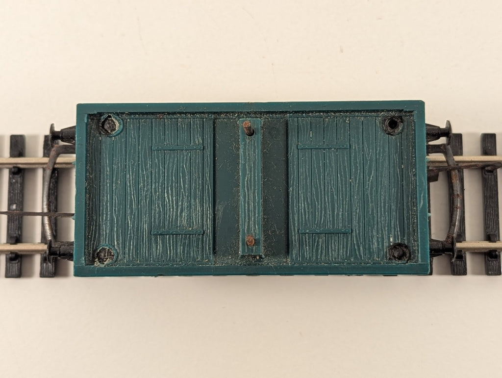 Hornby Tri-ang OO Gauge Bolster Wagon B913011